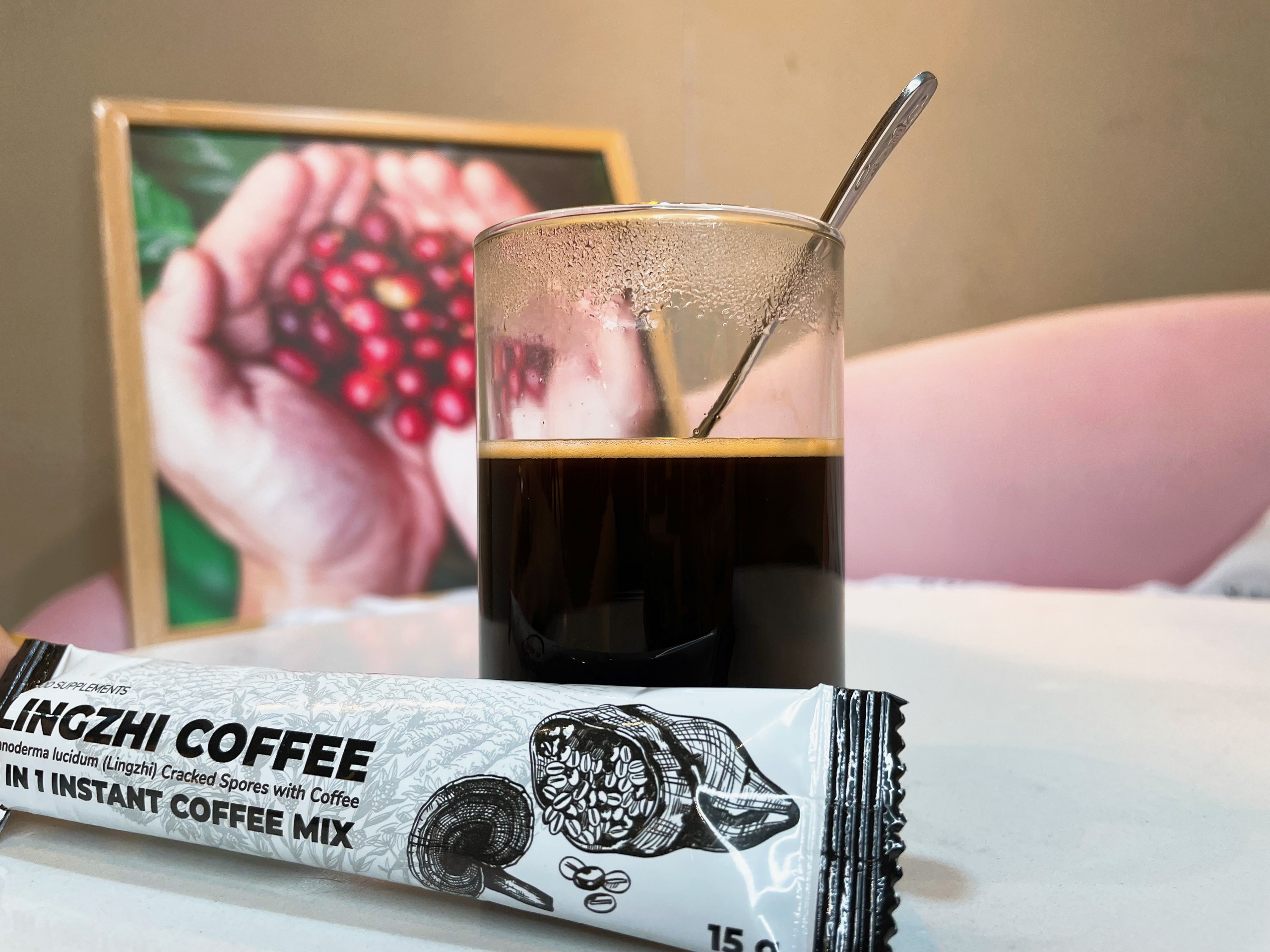 Cà phê sức khỏe Lingzhi đen 20 gói x15g thành phần có bào tử nấm linh chi phá vách
