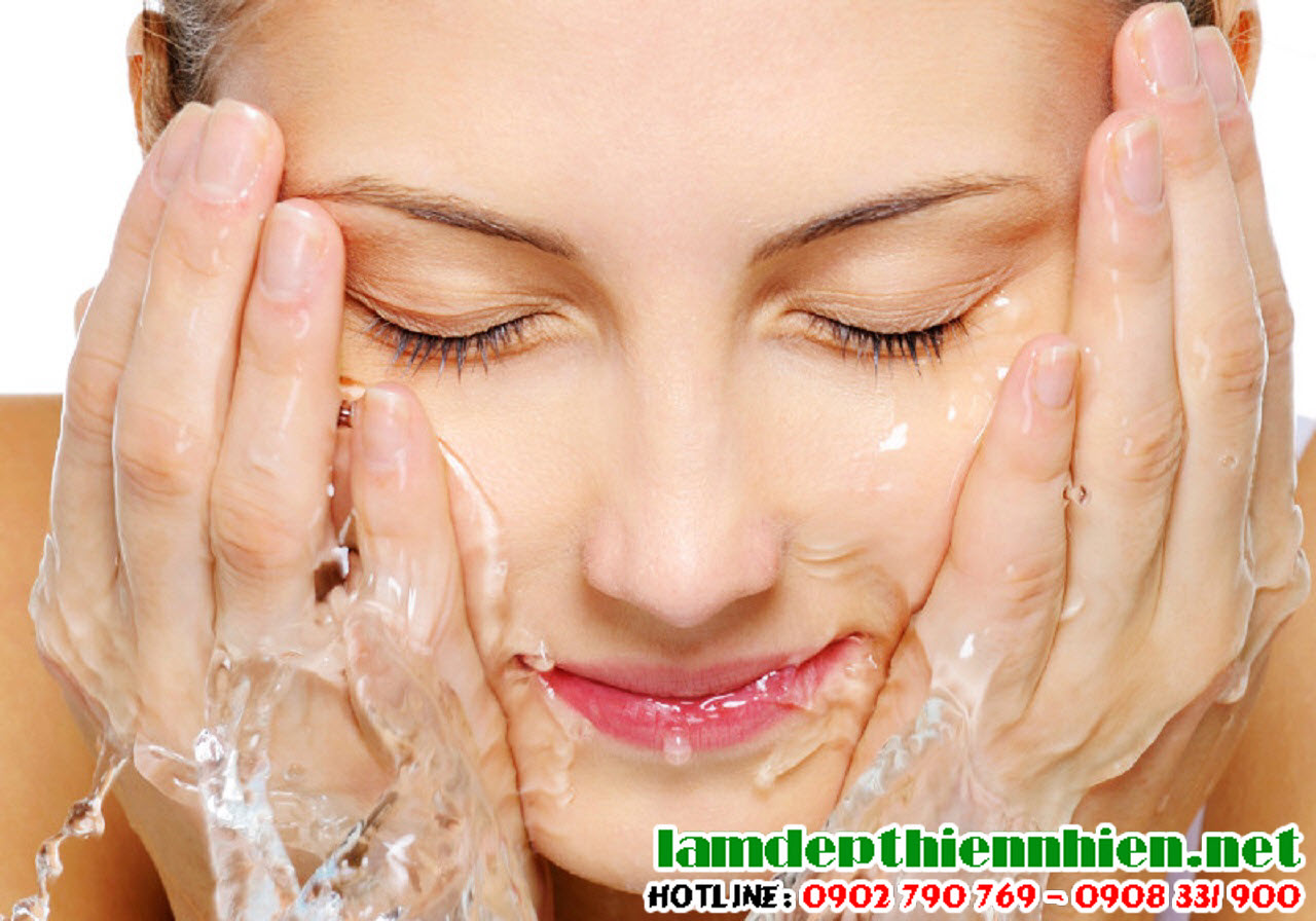 Rửa mặt đúng cách để tiếp thêm “năng lượng” cho da